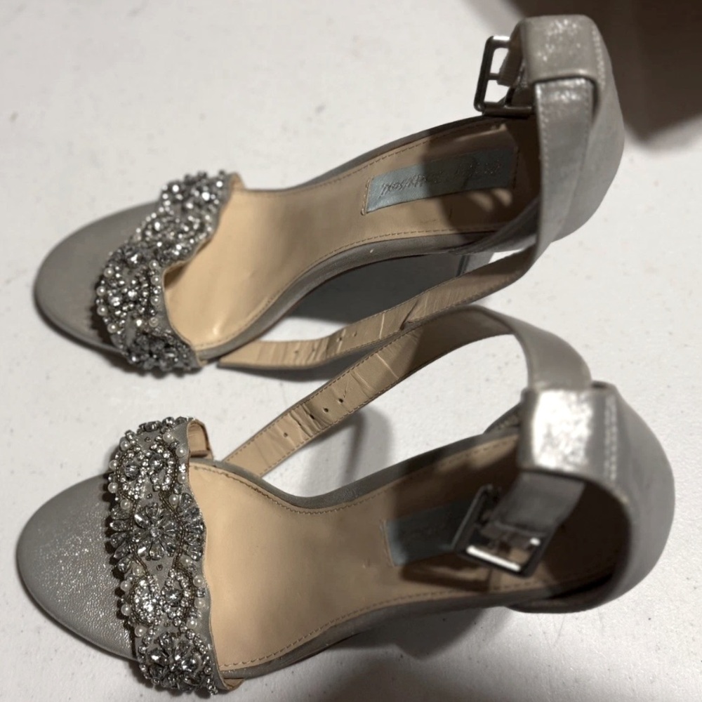 Betsey Johnson SB-Gina Silver Glitter Ankle Strap Embellished Heels – Size 7 M - Picture 4 of 7